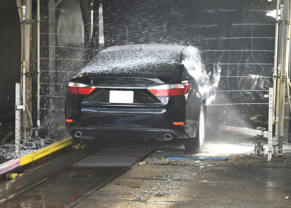 Benefits of Handwashing Over Automated Car Wash